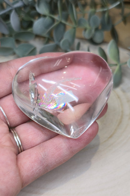 Coeur en Quartz clair (extra clair) du Brézil