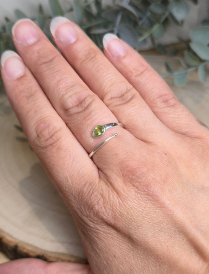 Bague Péridot ajustable
