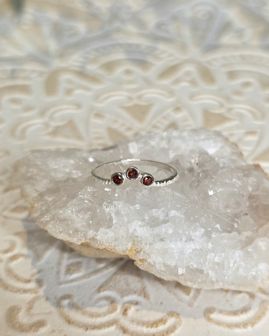 Bague triple Grenat