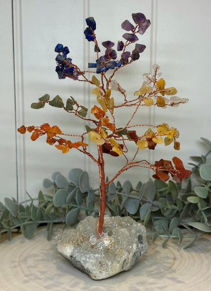 Arbre de vie Chakras avec 160 pierres sur Apophyllite