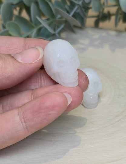 Mini Crâne en Quartz laiteux