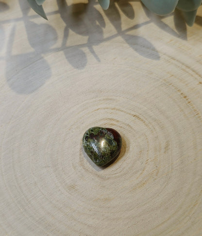 Mini Coeur en Jaspe sang de dragon