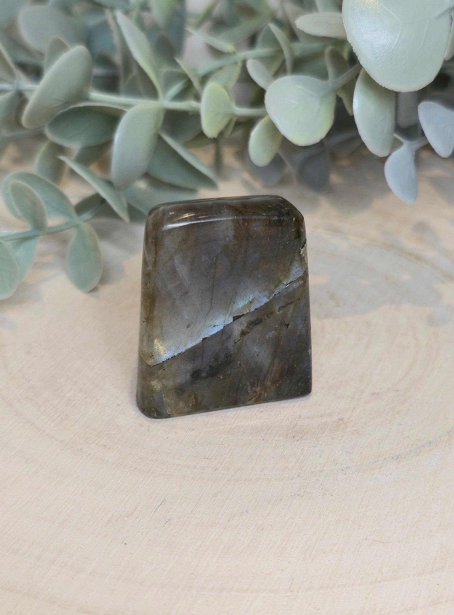 Freeform Labradorite