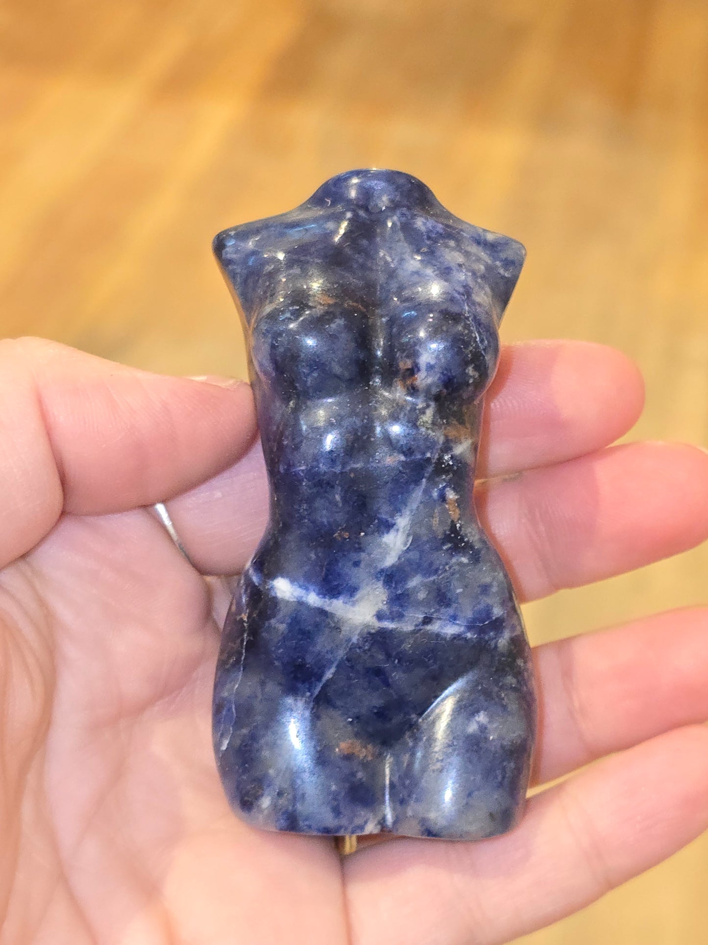 Femme Sodalite