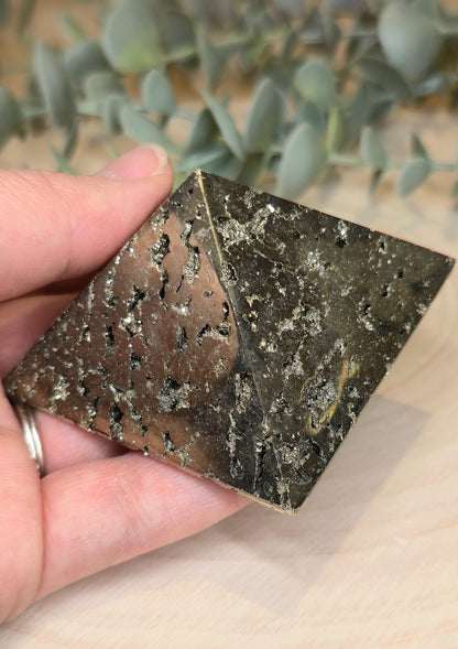 Pyramide Pyrite du Pérou