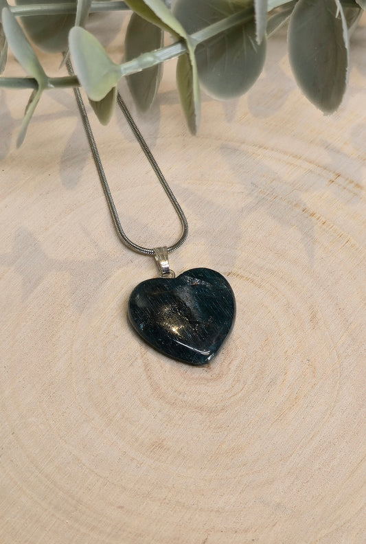 Collier en coeur en Apatite