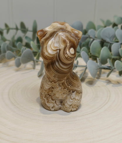 Femme Agate fleur ambrée