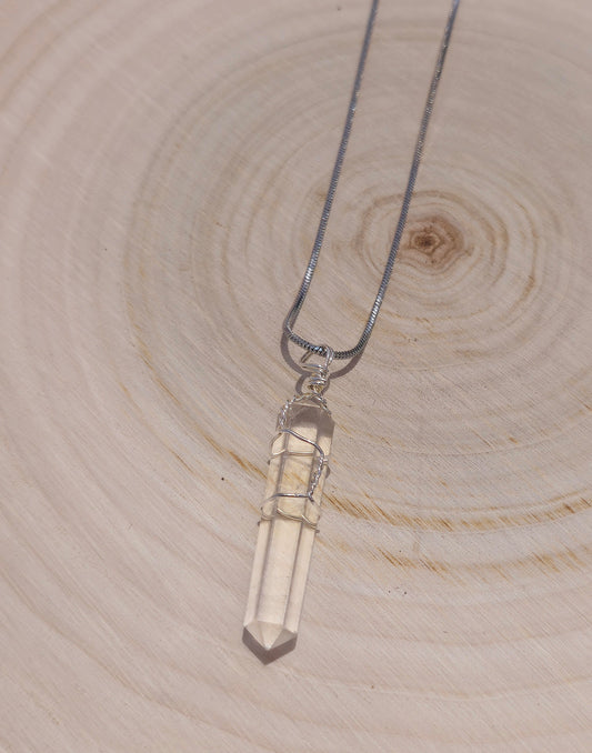 Collier Pointe Quartz clair