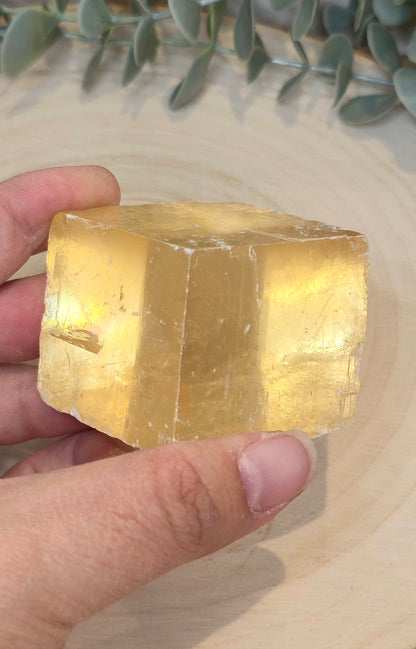 Cube de Calcite optique jaune
