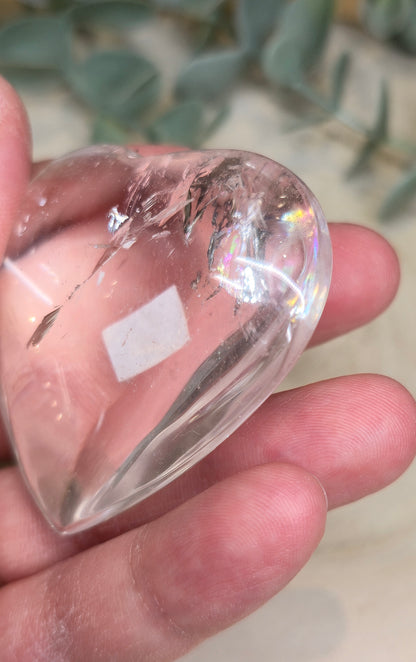 Coeur en Quartz clair (extra clair) du Brézil