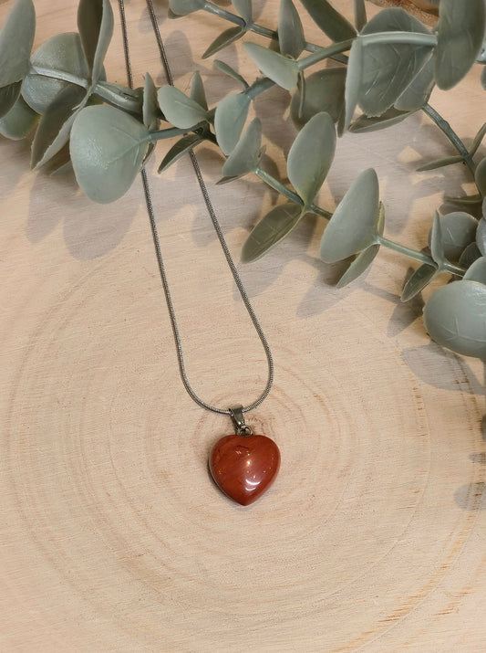 Collier en mini coeur en Aventurine rouge
