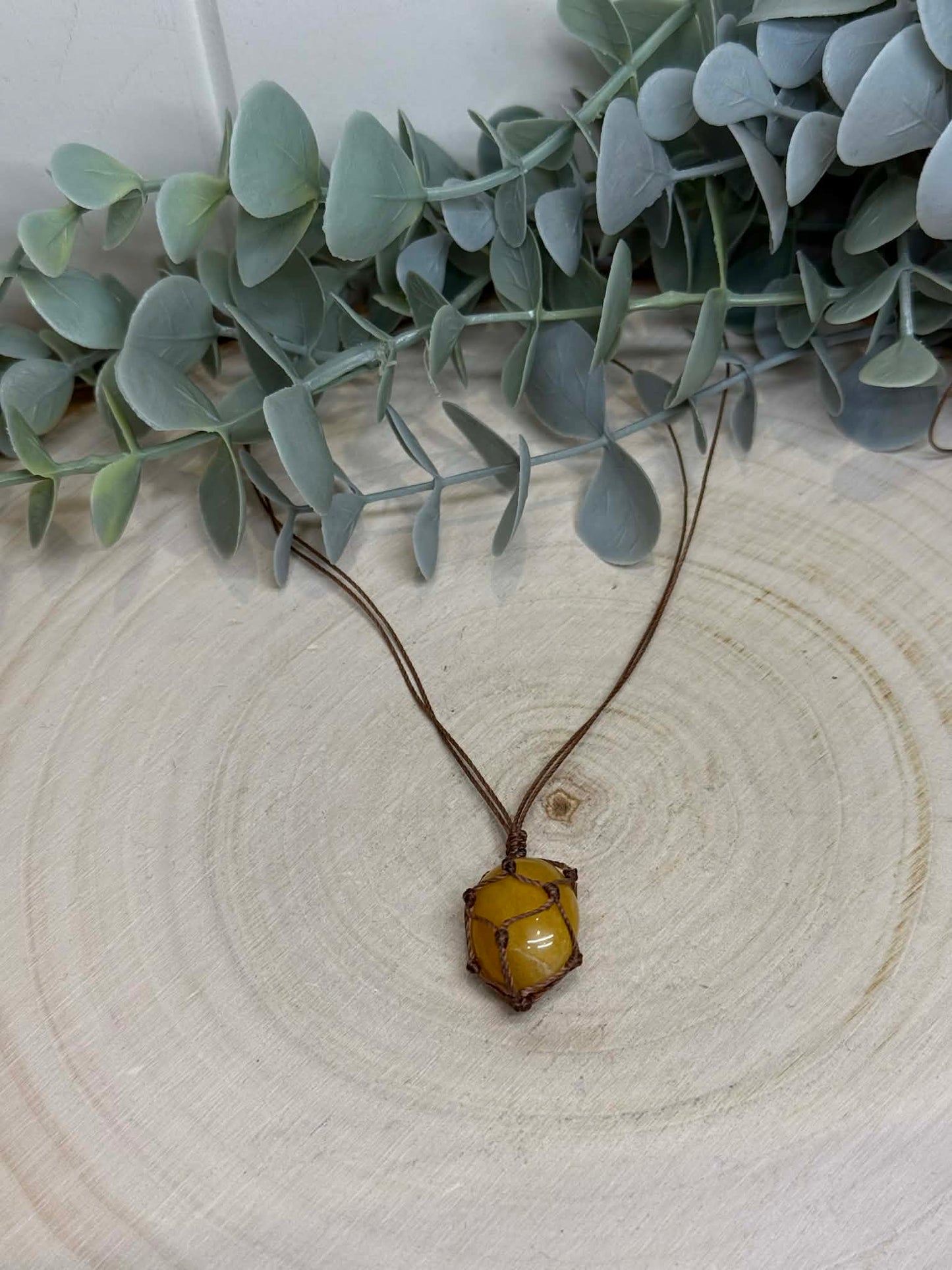 Collier porte-pierre en macramé BeDesign Création
