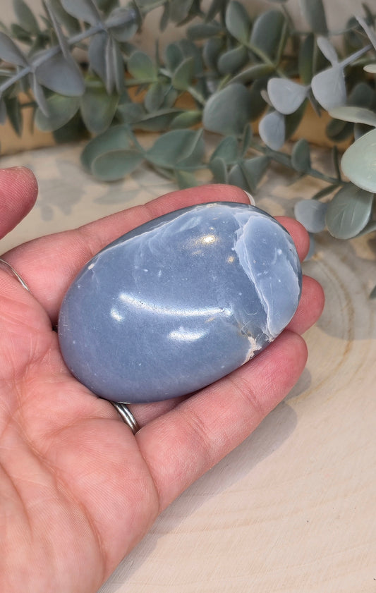 Pierre de paume en Angélite