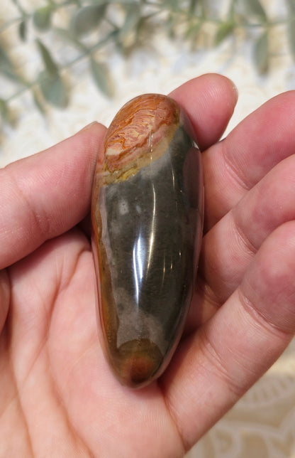 Pierre de paume en Jaspe Polychrome