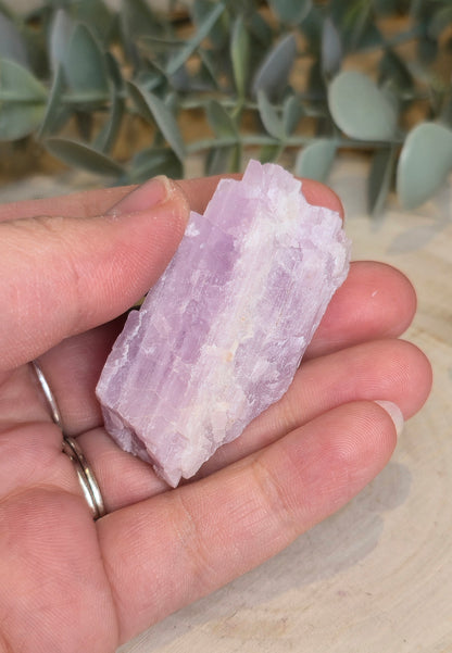 Kunzite brute
