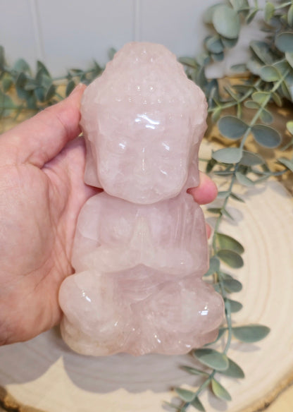 Bouddha en Quartz rose 15cm