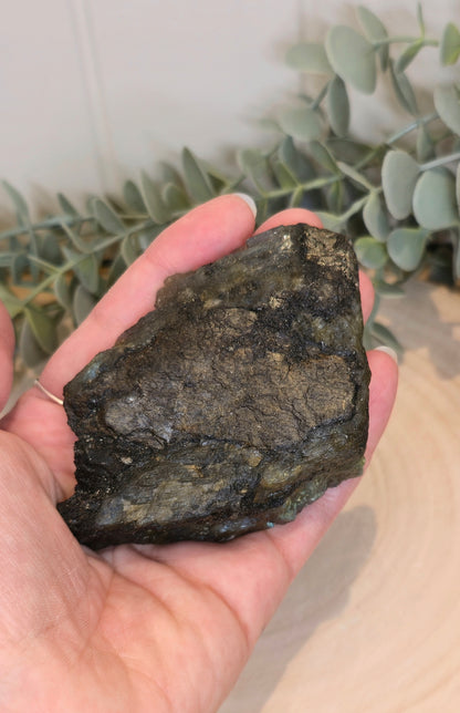 Labradorite brute