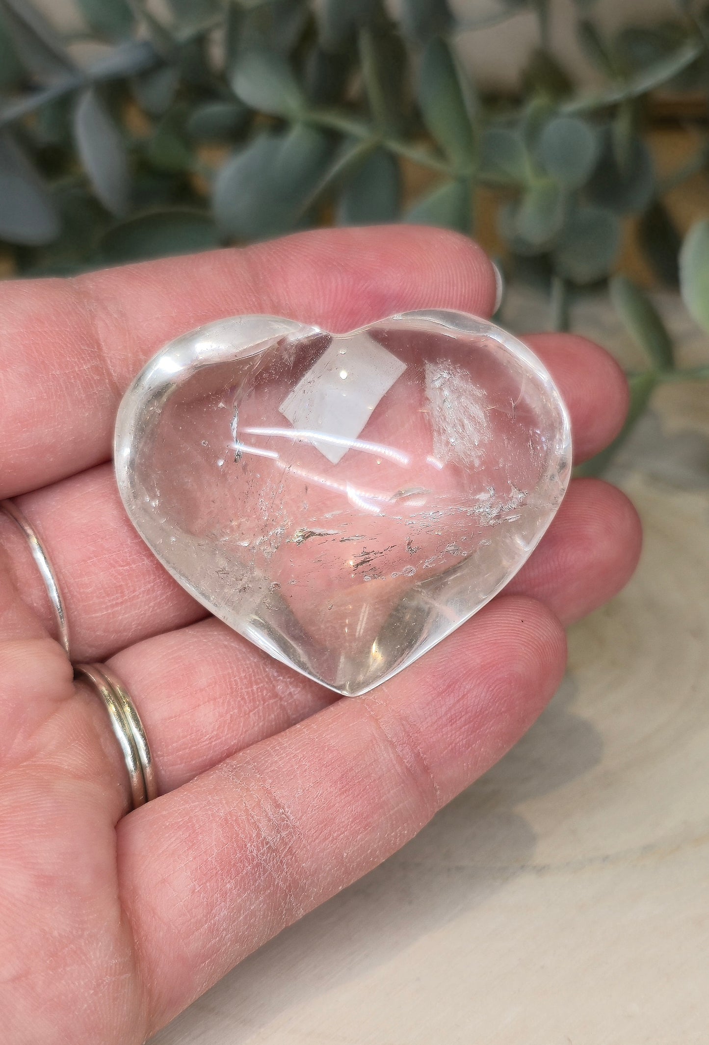 Coeur en Quartz clair (extra clair) du Brézil