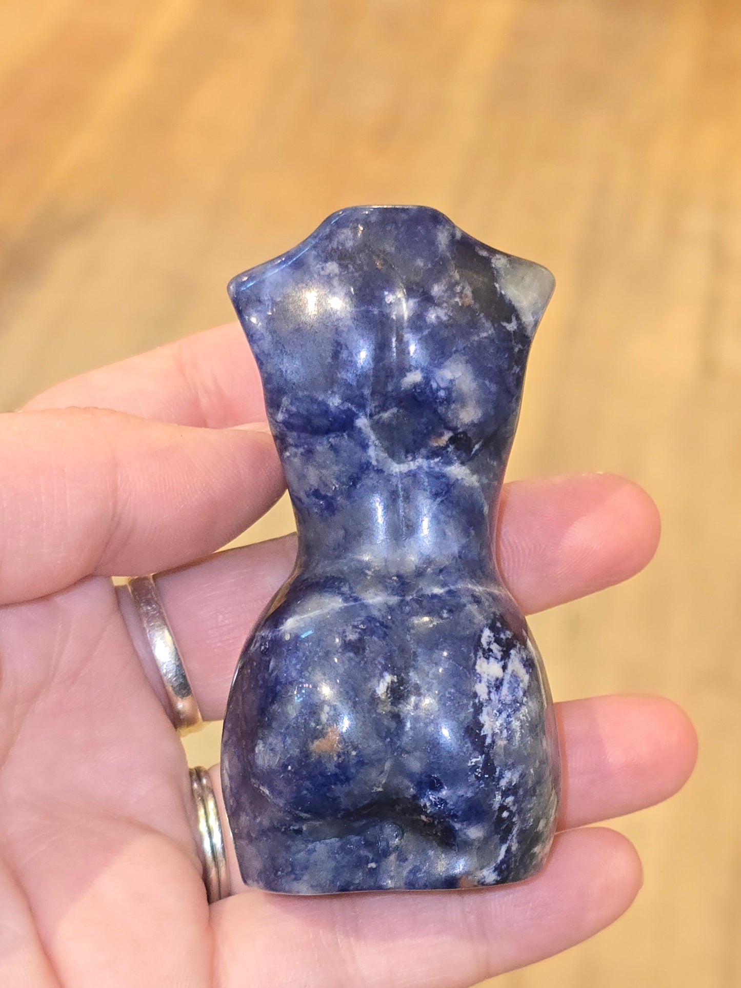 Femme Sodalite