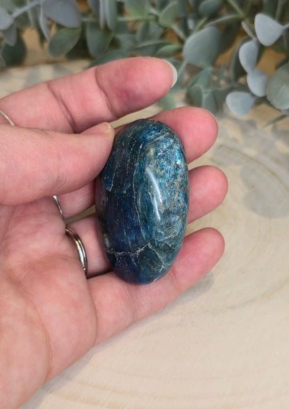 Pierre de paume en Apatite