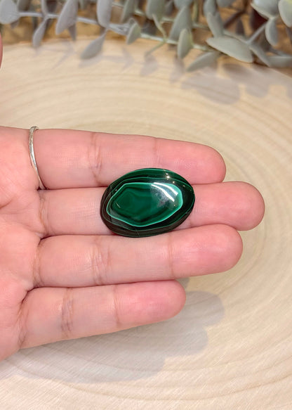 Cabochon Malachite