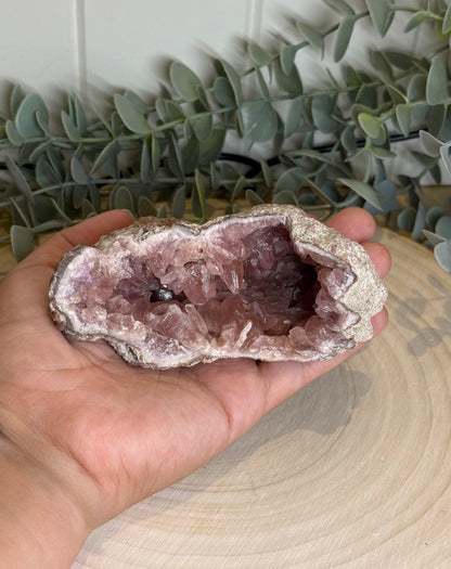 Amas géode d’Améthyste rose