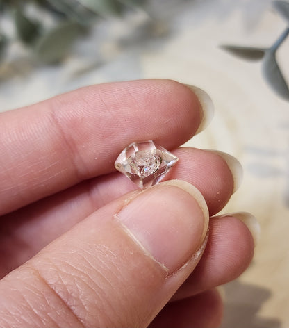 Diamand Herkimer brute