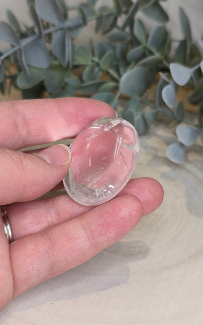 Pierre de paume en Quartz clair (extra clair)