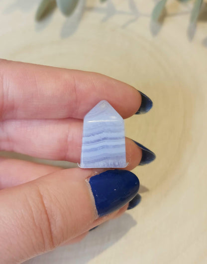 Pointe Agate dentelle bleue