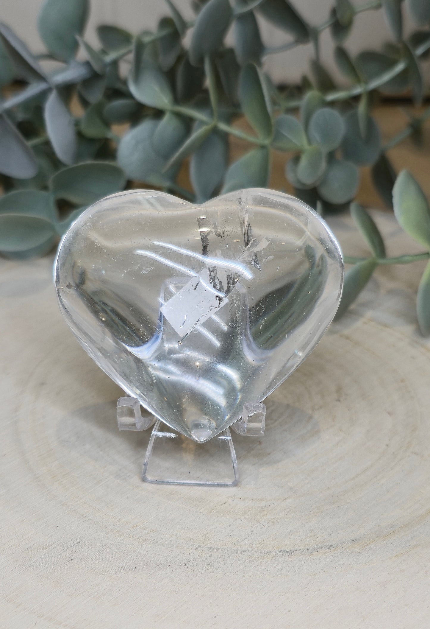 Coeur en Quartz clair (extra clair) du Brézil