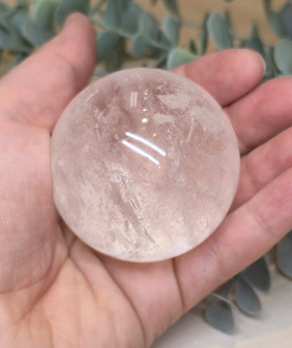 Sphère en Quartz clair de Madagascar