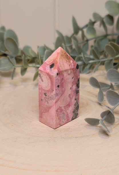 Pointe en Rhodonite du Pérou
