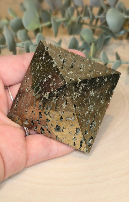 Pyramide Pyrite du Pérou