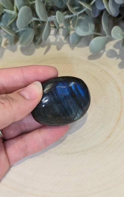 Pierre de paume en Labradorite