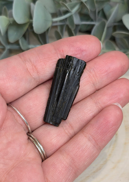 Tourmaline verte brute