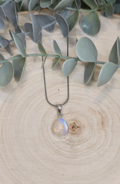 Collier Pierre de lune goutte