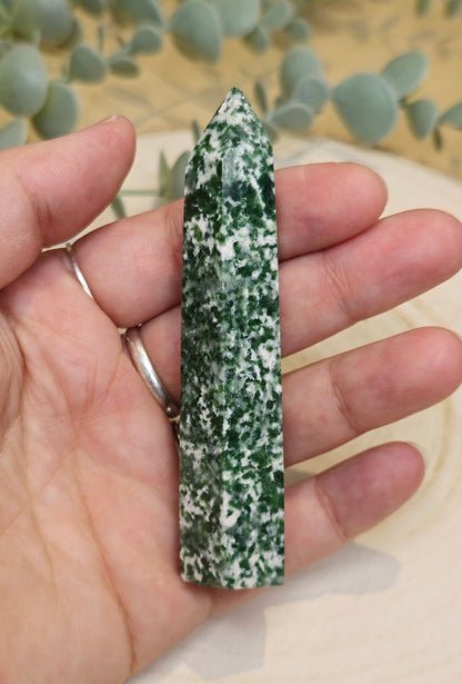 Pointe en Jaspe Green dots