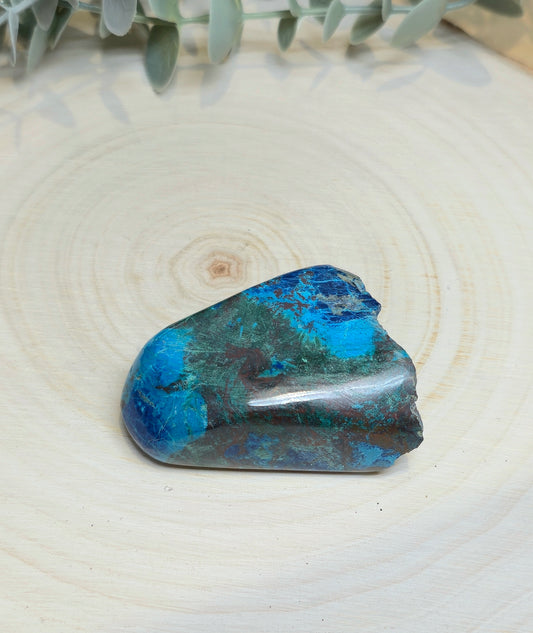 Freeform Shattuckite