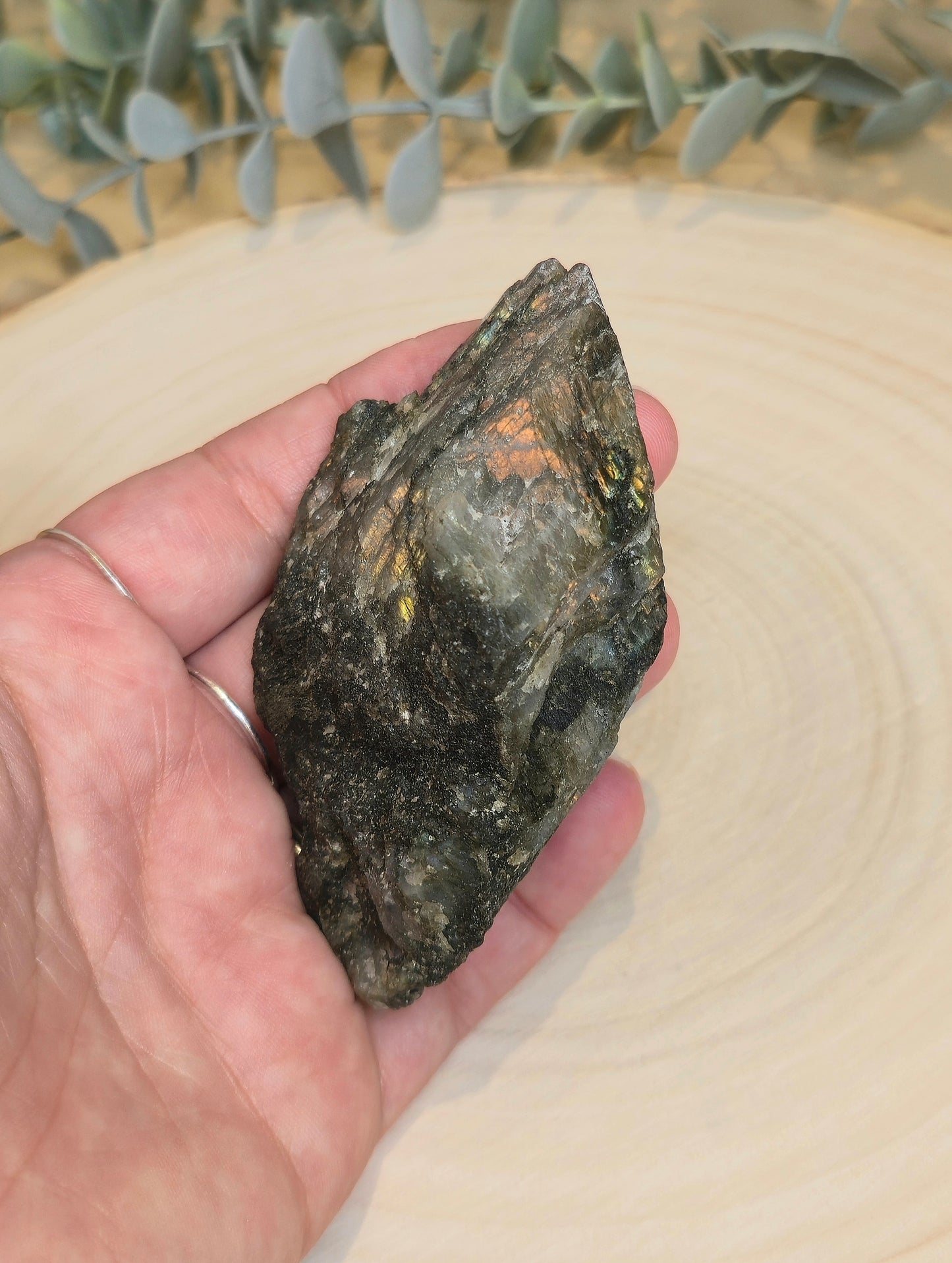 Labradorite brute