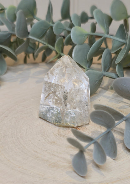 Pointe en Quartz clair de Madagascar