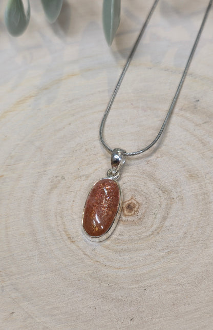 Collier Pierre de soleil