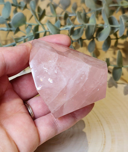 Freeform en Quartz rose