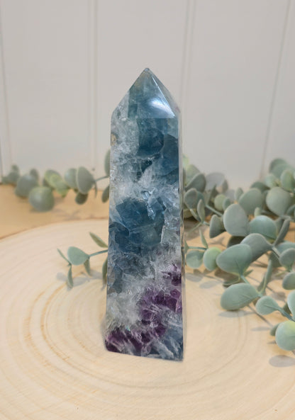 Pointe en Feather Fluorite