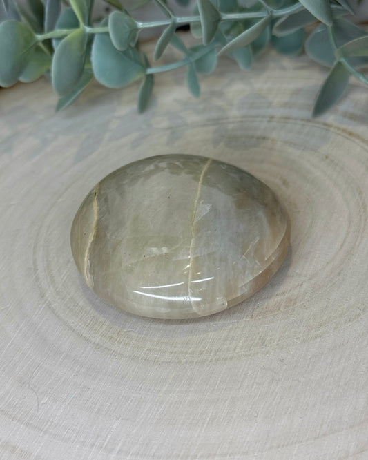 Pierre de lune verte de paume