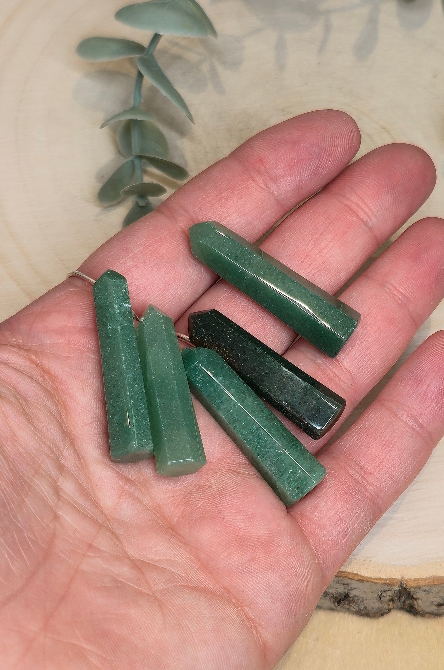 Petite Pointe en Quartz vert