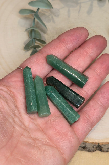 Petite Pointe en Quartz vert