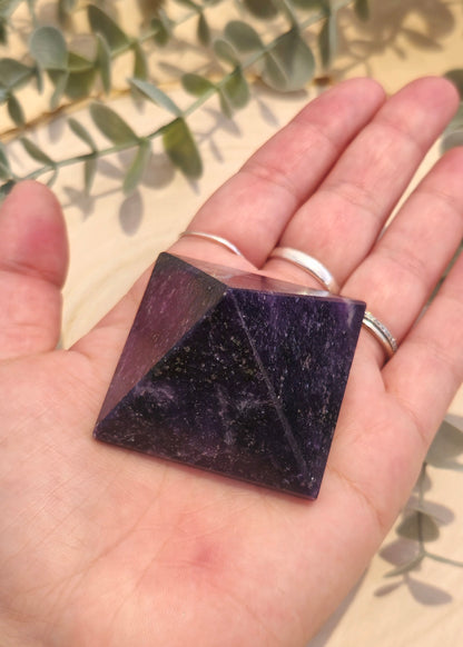 Pyramide Lépidolite