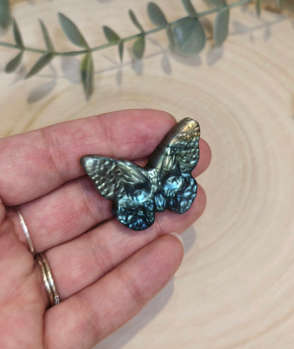 Papillon Crâne Labradorite bleutée