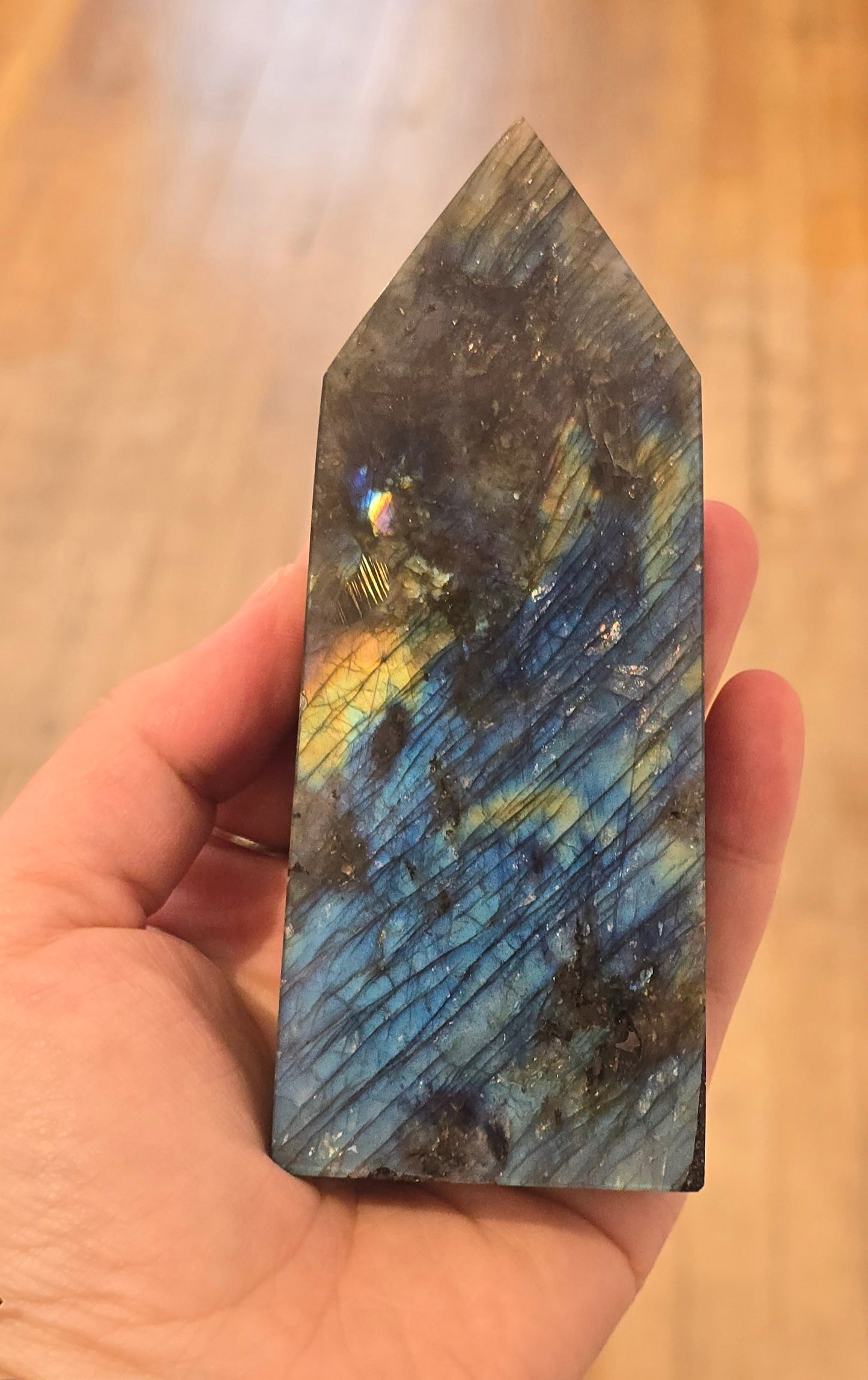 Pointe Labradorite