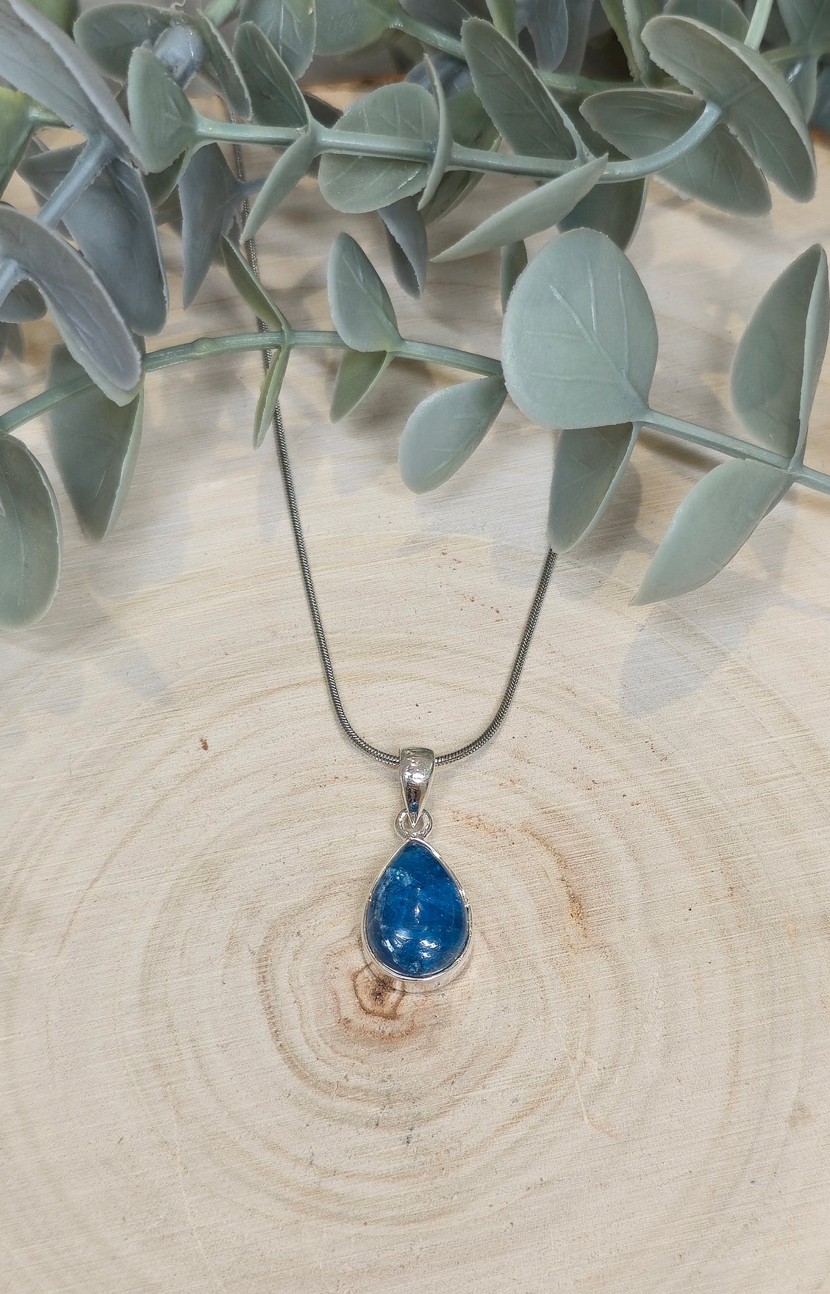 Collier Apatite goutte